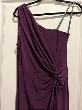 One-Shoulder Plum Evening Dress with side knit and slit